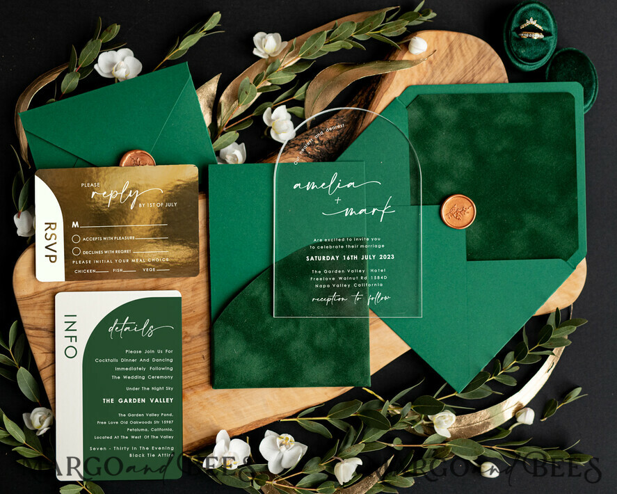 WEDDING INVITATIONS gold / rose gold / silver / glitter Emerald Green Velvet Wedding Invitations, Acrylic Arch Wedding Invites, Greenery Velvet Wedding Invitation Suite, Garden Modern Wedding Stationary, Boho Wedding Ideas Clear Transparent Wedding Invitation with rsvp, Green and Gold Acrylic Wedding Invitation Set