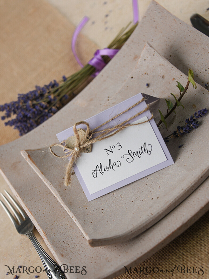 PLACE CARDS / TABLE CARDS rustic and lace Romantic Lavender Wedding Place Cards, Lilac Name Tags with Burlap Twine and Wooden Heart, Elegant Wedding Stationery, Rustic Escort Cards, Editable Text