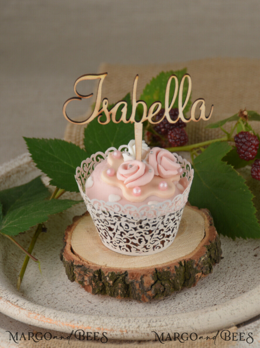 PLACE CARDS / TABLE CARDS Acrylic Gold Clear / Wood 3D Custom Wedding 3D Wood Place Cards with Stand, Rustic Name Wooden Escort Cards, Boho Laser Cut Name Cards, Guest Names Wedding Cards, Rustic Wedding Signage