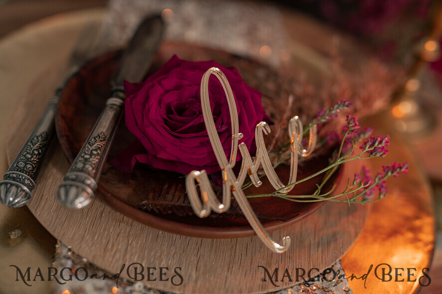 PLACE CARDS / TABLE CARDS Acrylic Gold Clear / Wood 3D Laser Cut Names Gold Place Cards, Acrylic Place Card, Gold 3D Wedding Place Cards, GOLD Mirror Custom Escort Cards, Acrylic Laser Cut Place Names, Editable Text