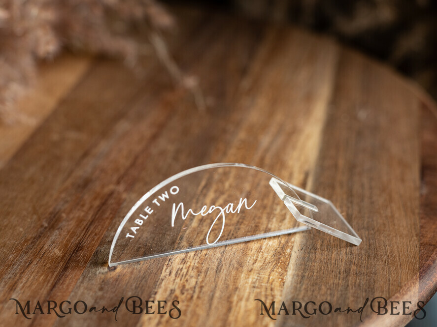 PLACE CARDS / TABLE CARDS Acrylic Gold Clear / Wood 3D Modern Arch Acrylic Place Card with Stand, Arch Clear Name Cards, Premium Luxury Seating Cards, Transparent Acryl Escort Cards, White Printout Glass Place Cards