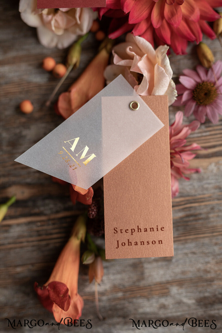 PLACE CARDS / TABLE CARDS Luxury Premium Glitter/ Gold/ Silver/ Rose Gold Modern Burgundy Wedding Place Cards, Copper Place Cards with Gold Printout, Elegant Name Tags for Your Wedding Tables, Romantic Wedding Stationery, Custom Text