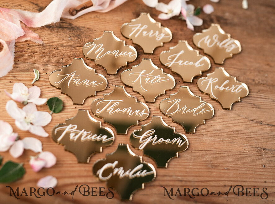 PLACE CARDS / TABLE CARDS Luxury Premium Glitter/ Gold/ Silver/ Rose Gold Gold Acrylic Place Cards, 3D Gold Luxurious Wedding Seating Name Card, Elegant Acrylic Wedding Name Tags, Custom Laser Engraved Escort Cards, Editable Text