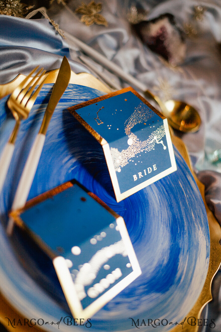 PLACE CARDS / TABLE CARDS Luxury Premium Glitter/ Gold/ Silver/ Rose Gold Galaxy Blue Wedding Place Cards with Gold Foil Printout, Stars Wedding Name Tags, Modern Wedding Stationery, Luxury Gold Foil Wedding Place Cards, Custom text