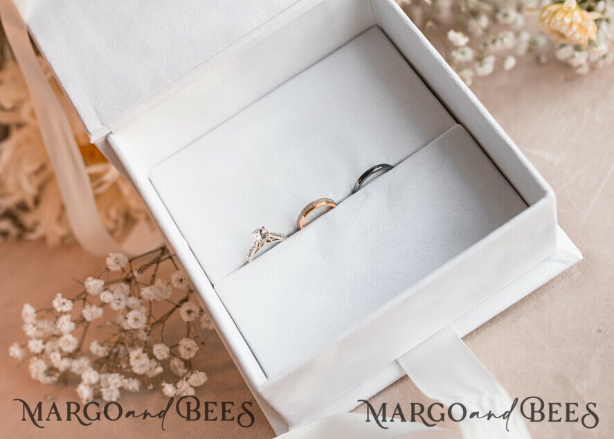 RING BEARER BOXES & PILLOWS Velvet ring box for wedding ceremony Pure White Ring Box for Wedding Ceremony 3 rings, White Golden velvet Wedding Ring Box for ceremony, Glamour Wedding Ring Boxes his hers, Luxury Velvet Ring box double Custom Colors