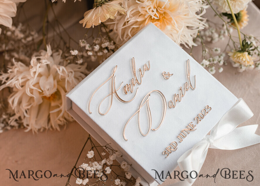 RING BEARER BOXES & PILLOWS Velvet ring box for wedding ceremony Pure White Ring Box for Wedding Ceremony 3 rings, White Golden velvet Wedding Ring Box for ceremony, Glamour Wedding Ring Boxes his hers, Luxury Velvet Ring box double Custom Colors
