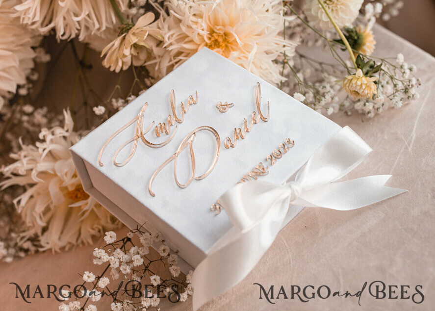 RING BEARER BOXES & PILLOWS Velvet ring box for wedding ceremony Pure White Ring Box for Wedding Ceremony 3 rings, White Golden velvet Wedding Ring Box for ceremony, Glamour Wedding Ring Boxes his hers, Luxury Velvet Ring box double Custom Colors