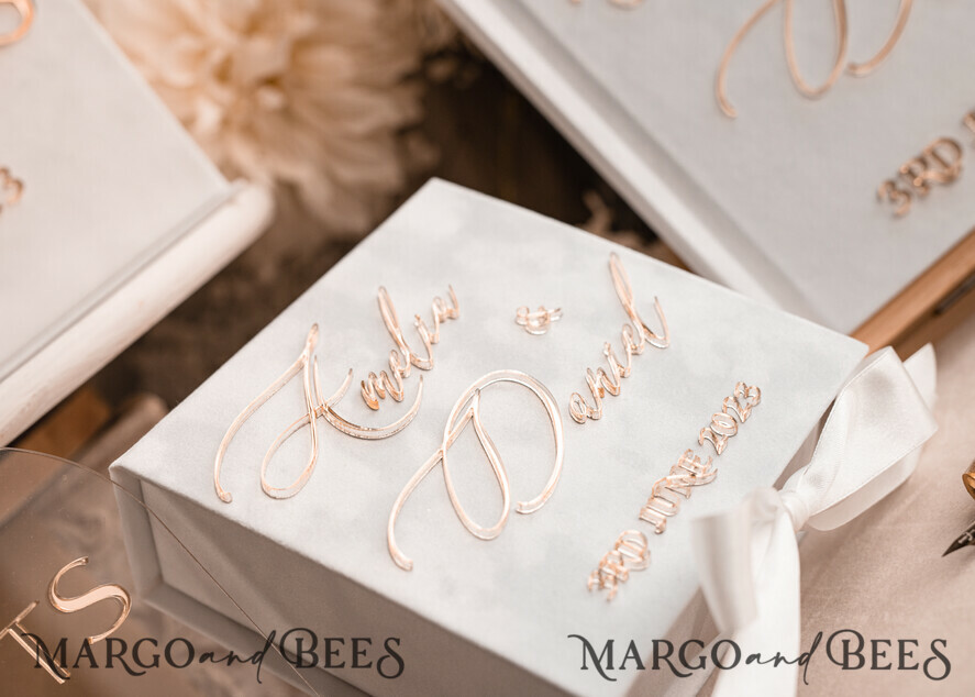 RING BEARER BOXES & PILLOWS Velvet ring box for wedding ceremony Pure White Ring Box for Wedding Ceremony 3 rings, White Golden velvet Wedding Ring Box for ceremony, Glamour Wedding Ring Boxes his hers, Luxury Velvet Ring box double Custom Colors