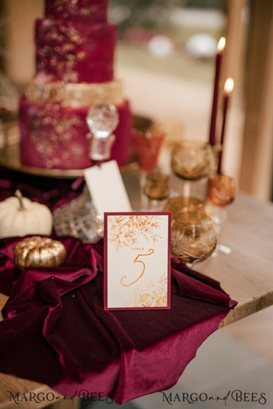 TABLE DECOR SIGNS glitter Luxury Golden Shine Wedding Table Numbers, Glamour Ivory Table Cards with Burgundy, Romantic Gold Foil Wedding Table Décor, Vintage Rose gold foil Table Numbers