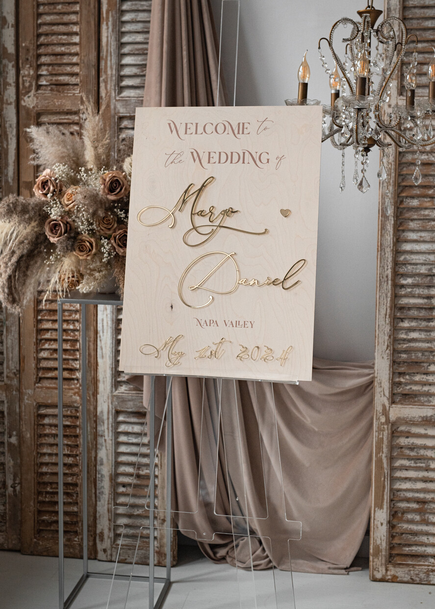 TABLE PLANS AND WEDDING WELCOME SIGNS rustic rustic wood & Gold Wedding Welcome Sign, Boho Golden Wedding Decor, Personalised Wedding Sign, Wedding Board, Welcome Wedding Board