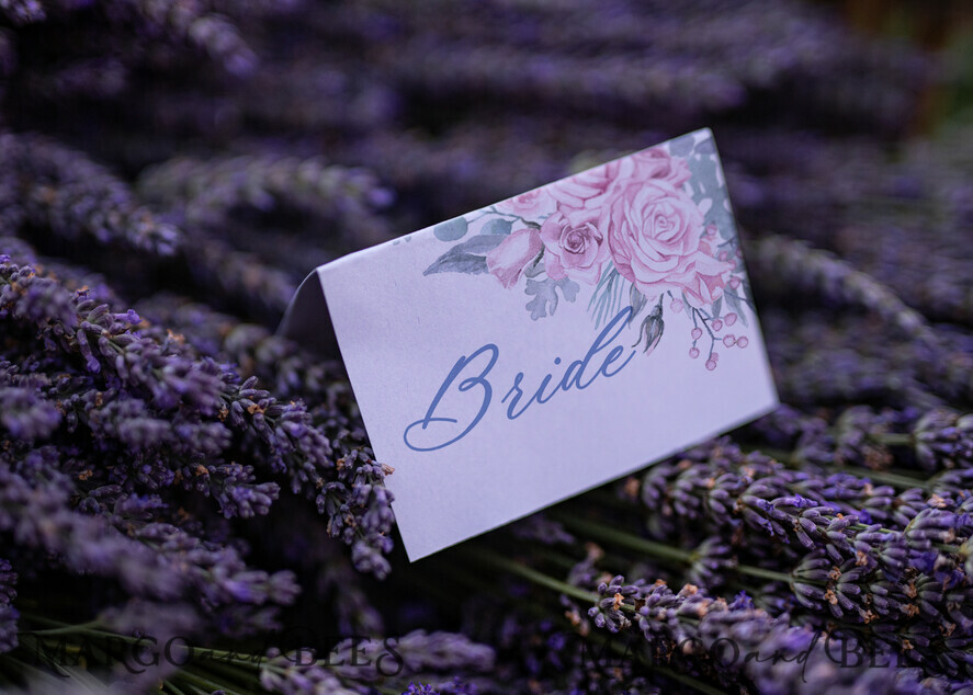 PLACE CARDS / TABLE CARDS Romantic Boho/ Botanical/ Floral Modern Floral Wedding Place Cards, Botanical Wedding Place Cards, Romantic Lilac Name Cards, Elegant Wedding Table Decor, Boho Custom Wedding Table Place Cards