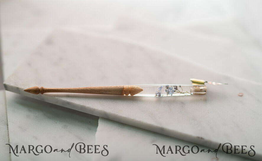 WOODEN PENHOLDERS Wood and resin English Oblique Pen, Handmade resin forget me not flowers Wooden Antique Dip Pen, Wood Oblique Calligraphy Pen Holder, perfect gift for her, practicing Quill