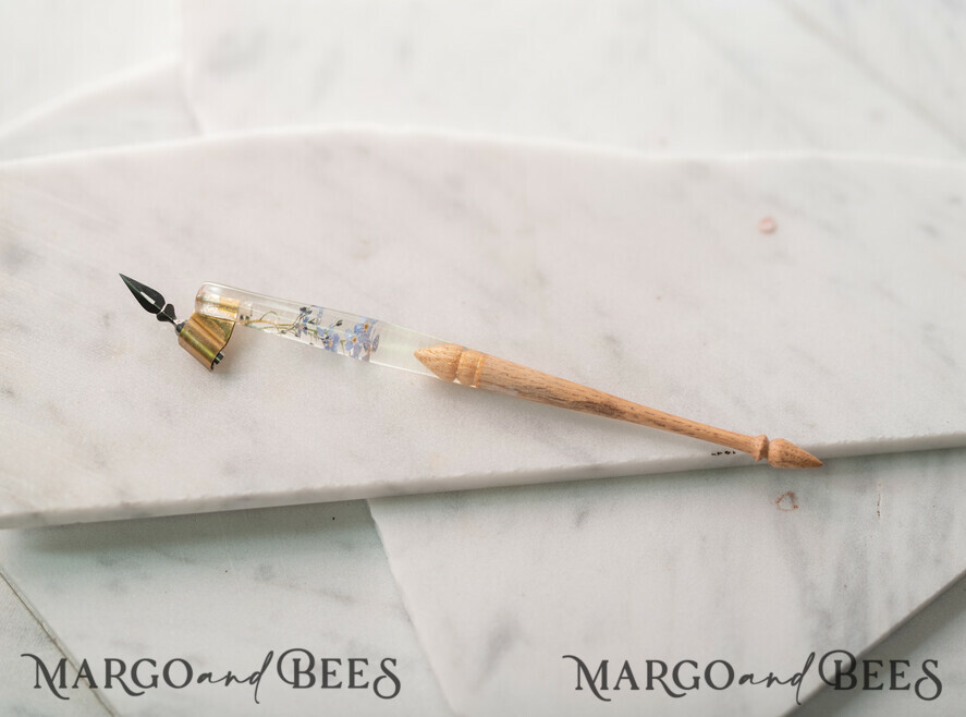 WOODEN PENHOLDERS Wood and resin English Oblique Pen, Handmade resin forget me not flowers Wooden Antique Dip Pen, Wood Oblique Calligraphy Pen Holder, perfect gift for her, practicing Quill