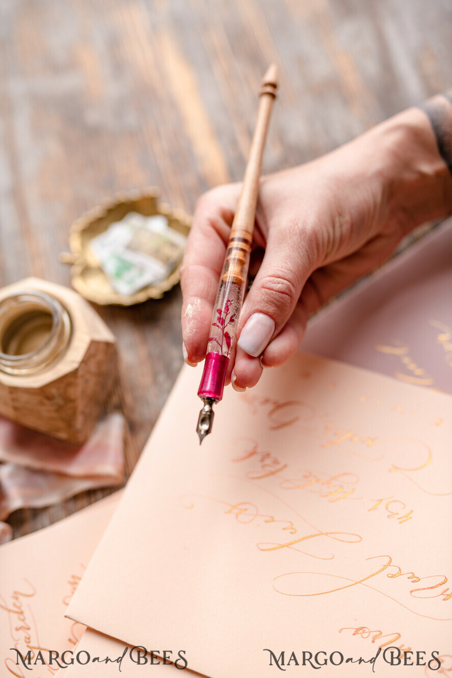 WOODEN PENHOLDERS Wood and resin English Oblique Pen, Handmade resin flowers Wooden Antique Dip Pen, Wood Oblique Calligraphy Pen Holder, perfect gift for her, practicing Quill