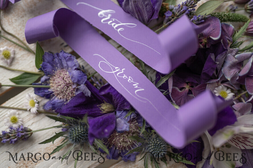 PLACE CARDS / TABLE CARDS calligraphy Purple Calligraphy Elegant Wedding Place Cards, Modern Unique Name Tags For Your Wedding Tables, Purple Luxury Name Tag, Custom Minimalistic Wedding Place Cards
