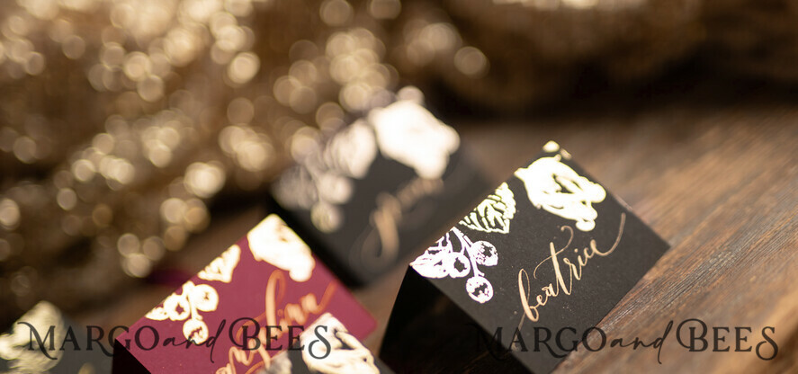 PLACE CARDS / TABLE CARDS calligraphy Luxury Modern Black Place Cards, Elegant Marsala Place Card with Gold printout, Romantic Name Tags For Your Wedding Tables, Calligraphy style Wedding Cards