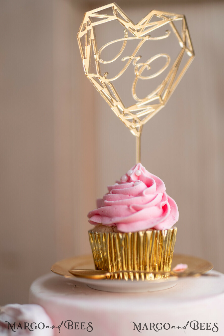 CAKE TOPPER Acrylic cake topper, plastic cake topper