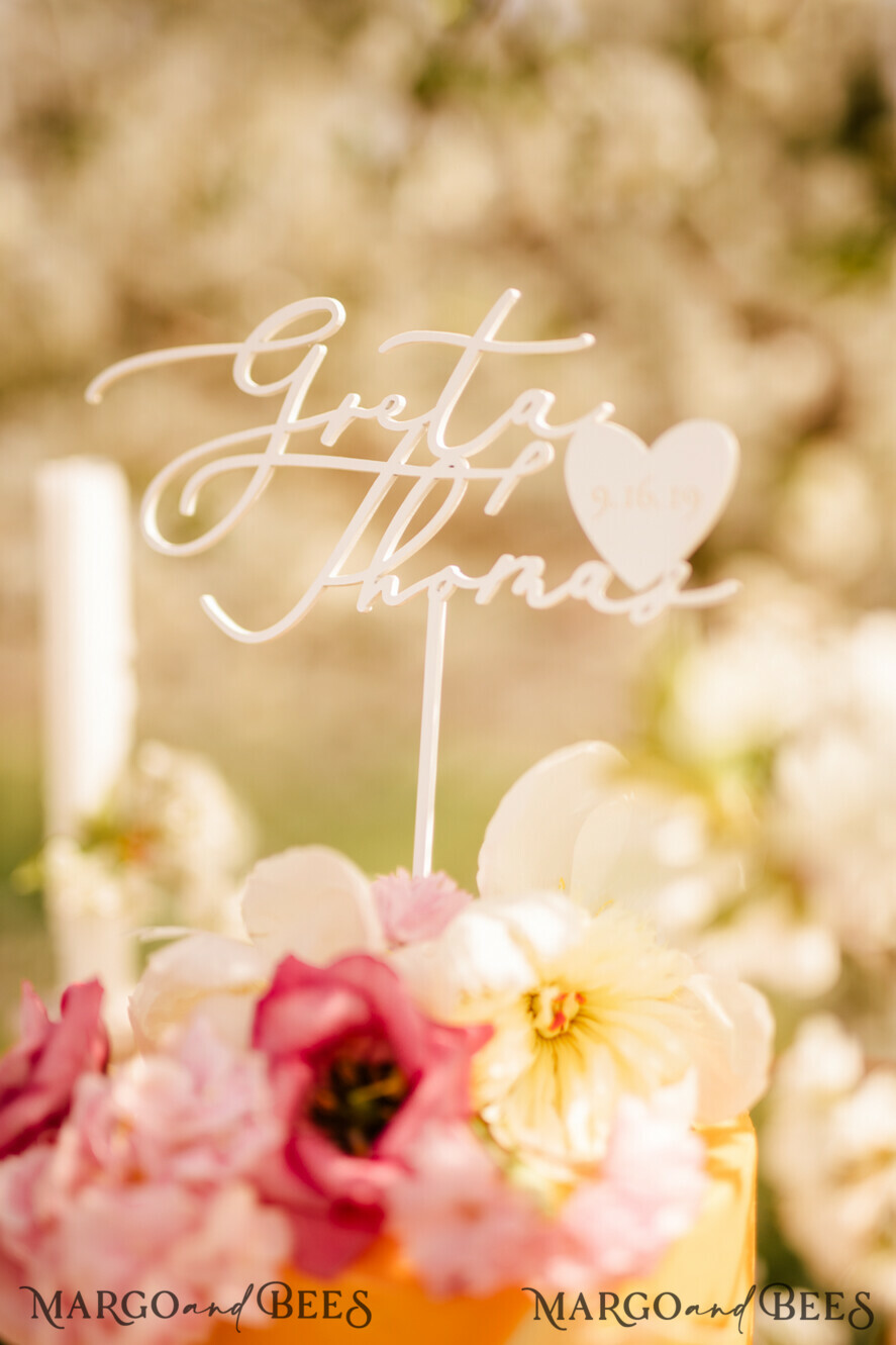 CAKE TOPPER Acrylic topper, lasercut cake topper