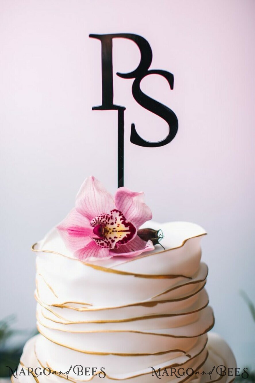 CAKE TOPPER Acrylic Modern wedding cake topper personalised initials