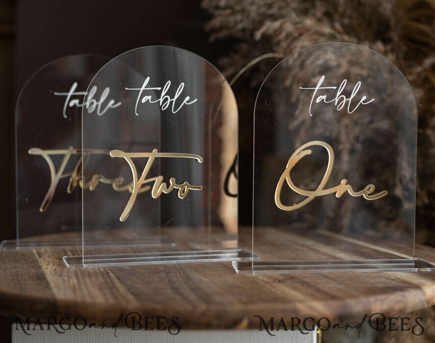 TABLE DECOR SIGNS Acrylic table decor Numbers Transparent Acrylic Arch Table Numbers, Clear Acrylic And Gold Signs, Gold Plexi Table Numbers, Luxury Wedding Table Decor, Wedding Signage Golden Mirror Number