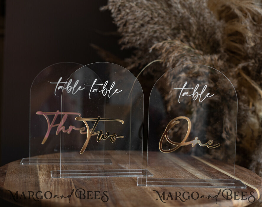 TABLE DECOR SIGNS Acrylic table decor Numbers Transparent Acrylic Arch Table Numbers, Clear Acrylic And Gold Signs, Gold Plexi Table Numbers, Luxury Wedding Table Decor, Wedding Signage Golden Mirror Number