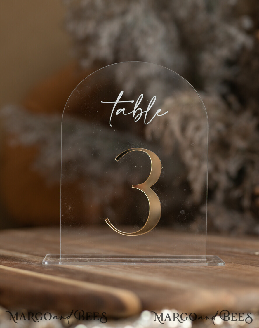 TABLE DECOR SIGNS Acrylic table decor Numbers Acrylic Arch Table Numbers, Clear Acrylic gold Signs, Gold Plexi Table Numbers, Luxury Wedding Table Decor, Wedding Signage Gold mirror UV white, table numbers