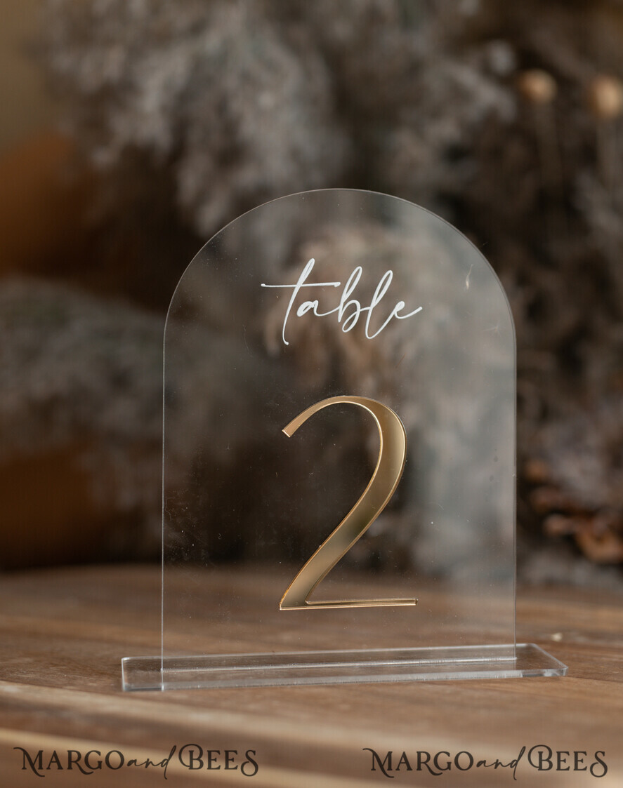 TABLE DECOR SIGNS Acrylic table decor Numbers Acrylic Arch Table Numbers, Clear Acrylic gold Signs, Gold Plexi Table Numbers, Luxury Wedding Table Decor, Wedding Signage Gold mirror UV white, table numbers