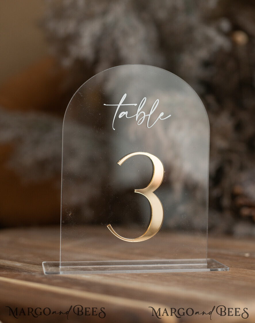 TABLE DECOR SIGNS Acrylic table decor Numbers Acrylic Arch Table Numbers, Clear Acrylic gold Signs, Gold Plexi Table Numbers, Luxury Wedding Table Decor, Wedding Signage Gold mirror UV white, table numbers
