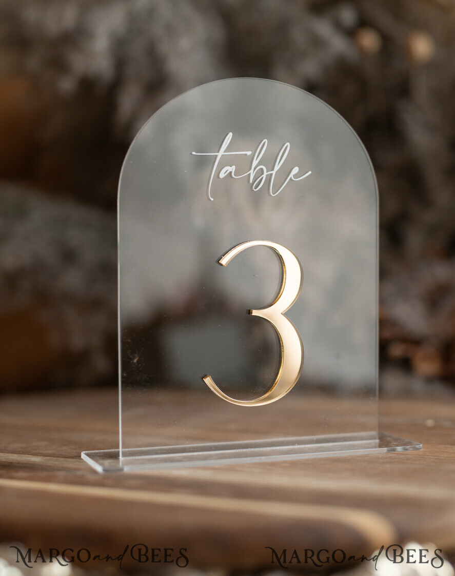 TABLE DECOR SIGNS Acrylic table decor Numbers Acrylic Arch Table Numbers, Clear Acrylic gold Signs, Gold Plexi Table Numbers, Luxury Wedding Table Decor, Wedding Signage Gold mirror UV white, table numbers