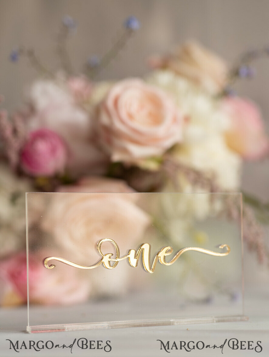 TABLE DECOR SIGNS Acrylic table decor Numbers Acrylic Table Numbers, Clear Acrylic and gold Signs, 3D Gold Plexi Table Numbers, Luxury Wedding Table Decor, Wedding Golden mirror table numbers, editable text