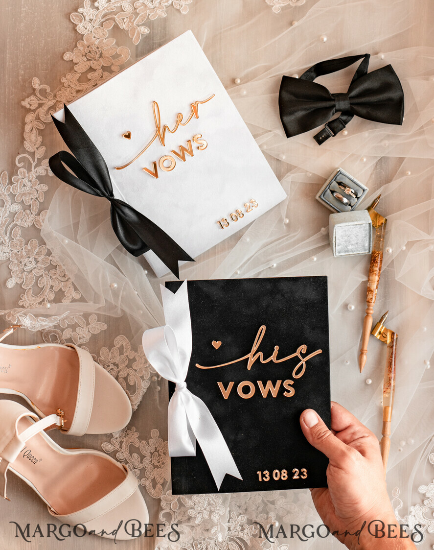 WEDDING VOWS Acrylic Clear Gold Elegant Classic Bride and groom vow books, Black White Gold wedding vow books set of two, Velvet personalized vow booklets, Golden Mirror his and her vow books, Acrylic His Hers Gold custom wedding vow cases, bridal shower gift
