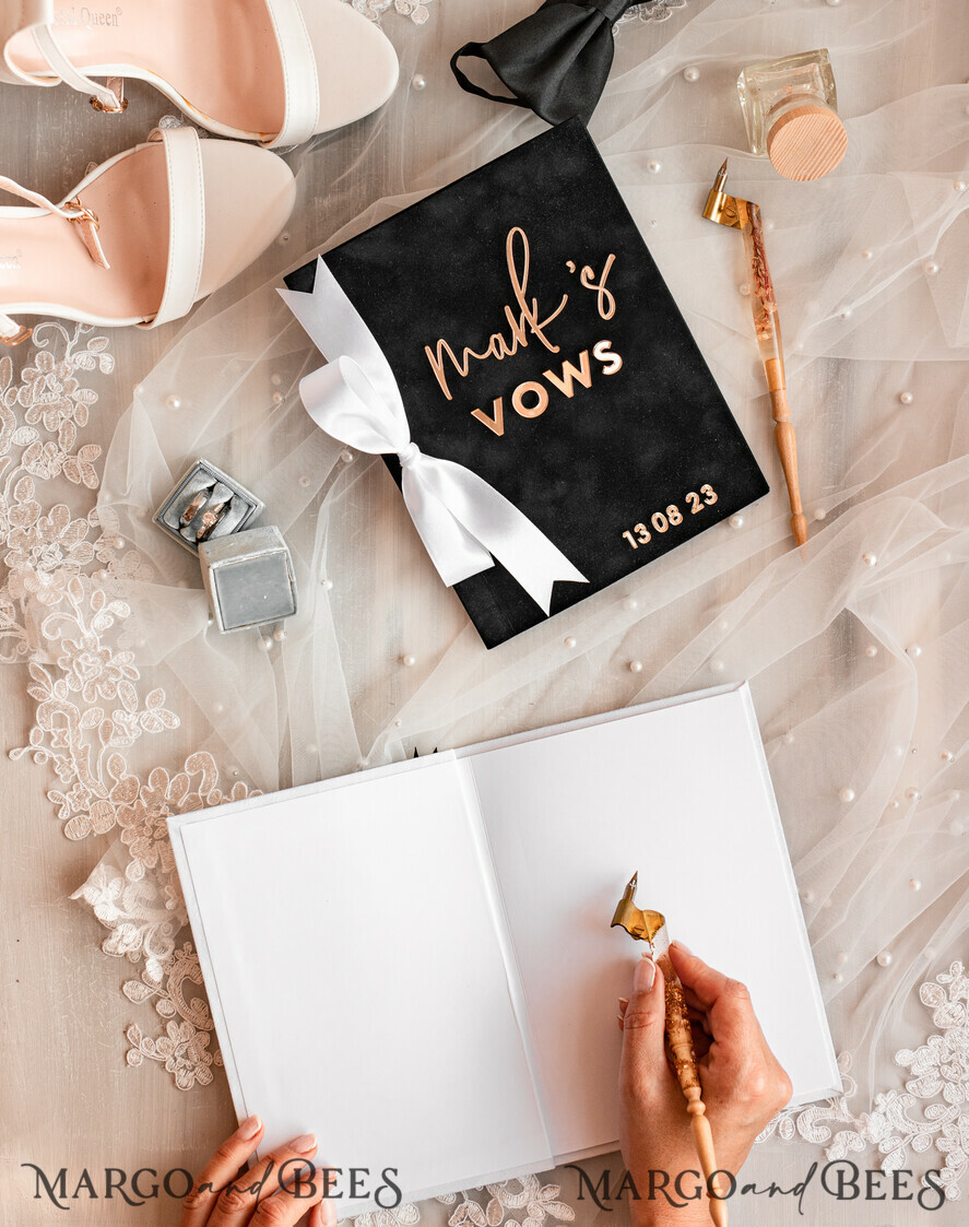 WEDDING VOWS Acrylic Clear Gold Elegant Classic Bride and groom vow books, Black White Gold wedding vow books set of two, Velvet personalized vow booklets, Golden Mirror his and her vow books, Acrylic His Hers Gold custom wedding vow cases, bridal shower gift