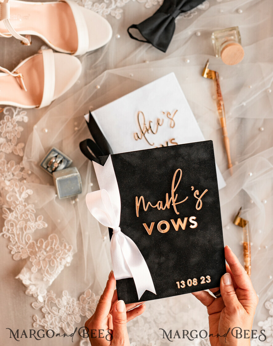 WEDDING VOWS Acrylic Clear Gold Elegant Classic Bride and groom vow books, Black White Gold wedding vow books set of two, Velvet personalized vow booklets, Golden Mirror his and her vow books, Acrylic His Hers Gold custom wedding vow cases, bridal shower gift