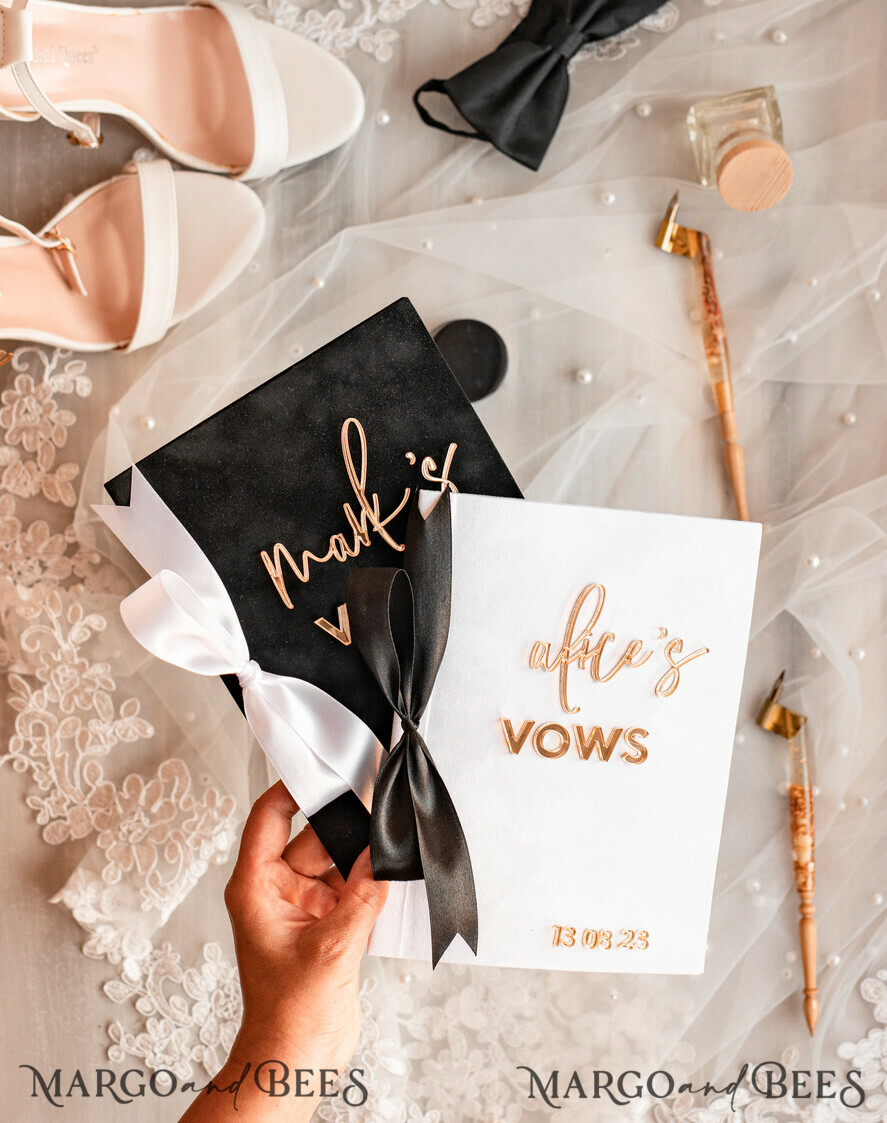 WEDDING VOWS Acrylic Clear Gold Elegant Classic Bride and groom vow books, Black White Gold wedding vow books set of two, Velvet personalized vow booklets, Golden Mirror his and her vow books, Acrylic His Hers Gold custom wedding vow cases, bridal shower gift