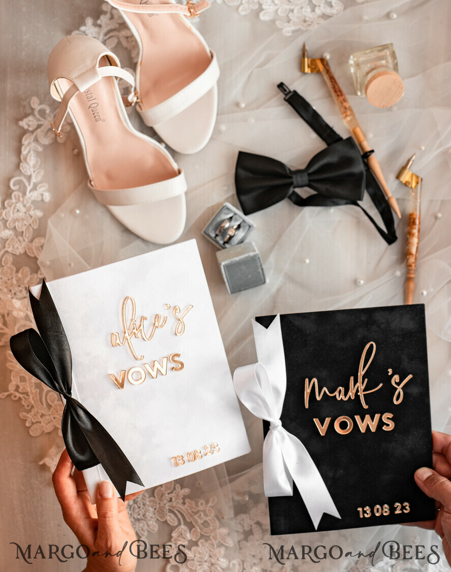 WEDDING VOWS Acrylic Clear Gold Elegant Classic Bride and groom vow books, Black White Gold wedding vow books set of two, Velvet personalized vow booklets, Golden Mirror his and her vow books, Acrylic His Hers Gold custom wedding vow cases, bridal shower gift