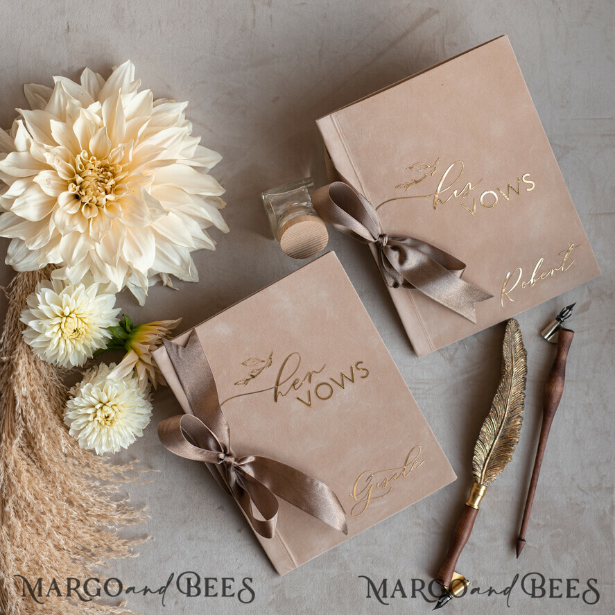 WEDDING VOWS Acrylic Clear Gold Bride and groom vow books, wedding vow books set of two, personalized vow booklets, his and her vow books, custom wedding vow cases, bridal shower gift
