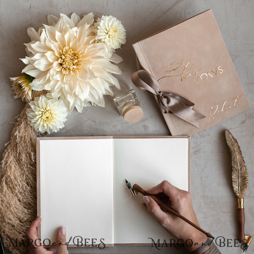 WEDDING VOWS Acrylic Clear Gold Bride and groom vow books, wedding vow books set of two, personalized vow booklets, his and her vow books, custom wedding vow cases, bridal shower gift