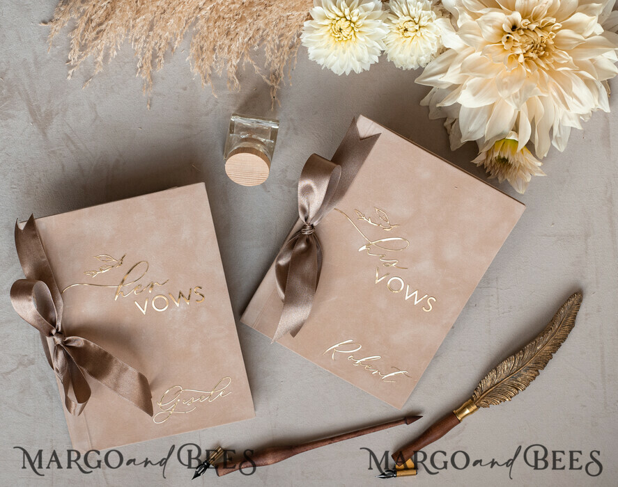 WEDDING VOWS Acrylic Clear Gold Bride and groom vow books, wedding vow books set of two, personalized vow booklets, his and her vow books, custom wedding vow cases, bridal shower gift
