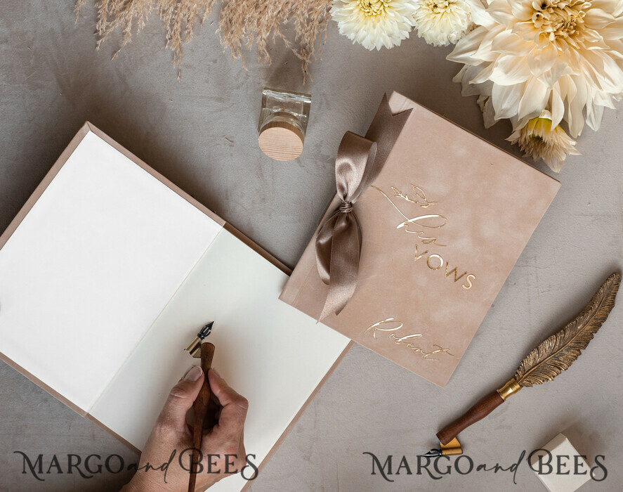 WEDDING VOWS Acrylic Clear Gold Bride and groom vow books, wedding vow books set of two, personalized vow booklets, his and her vow books, custom wedding vow cases, bridal shower gift