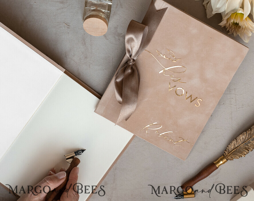 WEDDING VOWS Acrylic Clear Gold Bride and groom vow books, wedding vow books set of two, personalized vow booklets, his and her vow books, custom wedding vow cases, bridal shower gift
