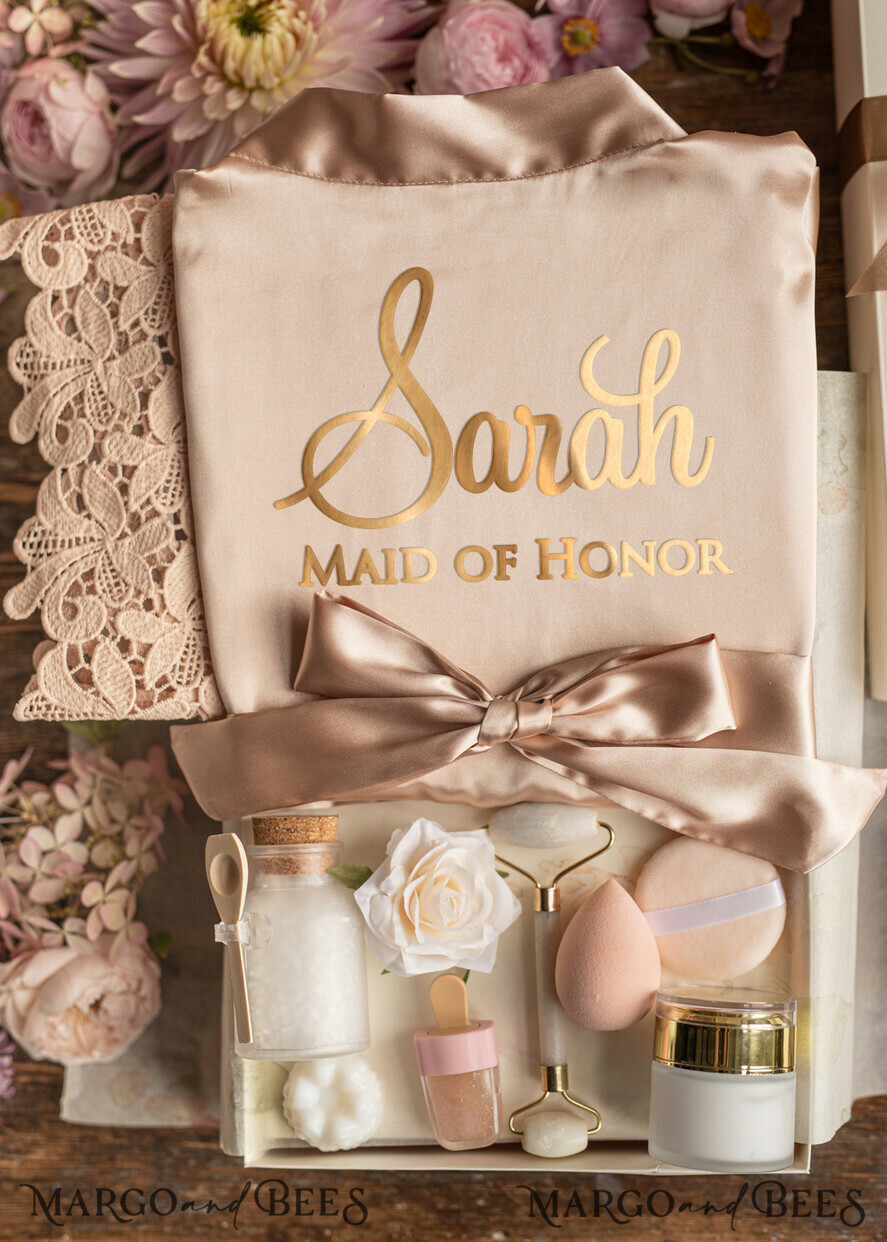 BRIDESMAID/BEST MAN BOX WILL YOU BE MY BRIDESMAID Bridesmaid Luxury Satin Robe, Maid og Honor Gift Box, Spa Day cosmetic wedding set