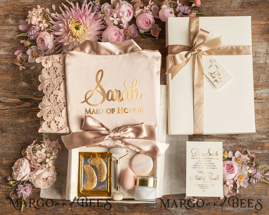 BRIDESMAID/BEST MAN BOX WILL YOU BE MY BRIDESMAID Bridesmaid Luxury Satin Robe, Maid og Honor Gift Box, Spa Day cosmetic wedding set