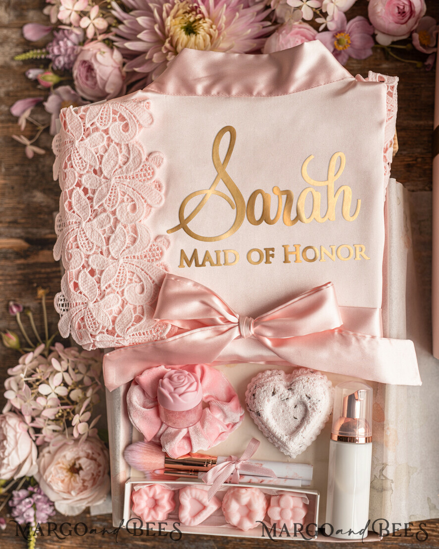 BRIDESMAID/BEST MAN BOX WILL YOU BE MY BRIDESMAID Bridesmaid Luxury Satin Robe, Maid og Honor Gift Box, Spa Day cosmetic wedding set