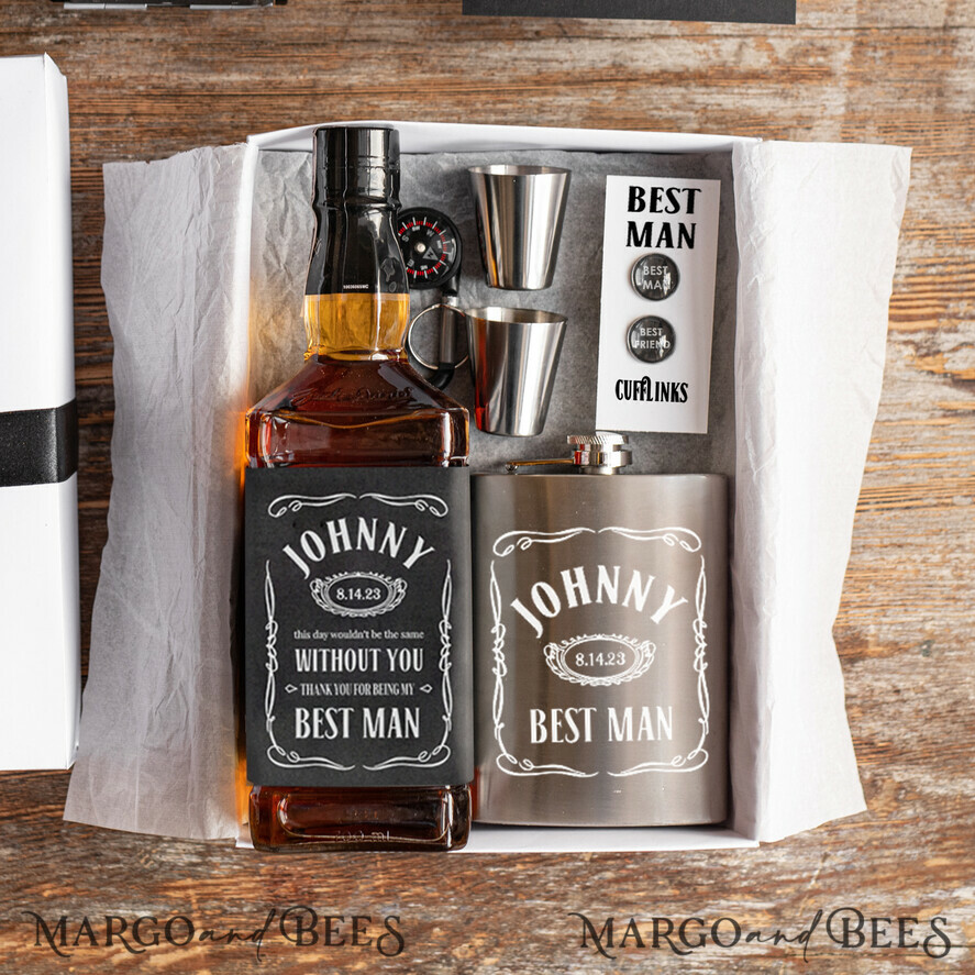 BRIDESMAID/BEST MAN BOX BEST MAN THANK YOU Luxury Best Man Wedding Gift Box, Elegant Personalized Best Man Thank You Box, Modern And Customized Groomsman Wedding Proposal Box With A Question Or Thank You Card