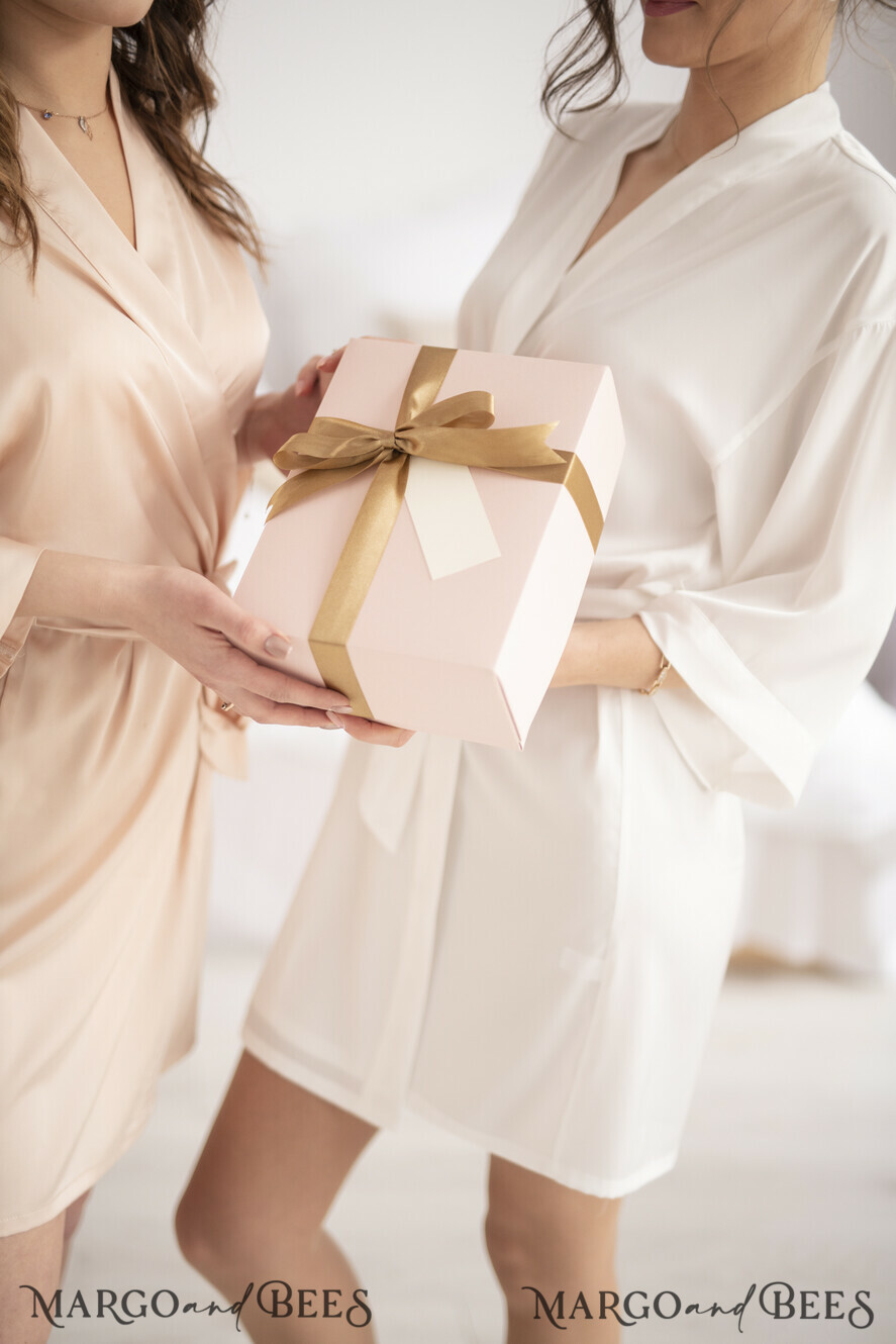 BRIDESMAID/BEST MAN BOX WEDDING ROBE Satin wedding robe for maid of honor - Will you be my Maid of Honor?, elegant cream bridesmaid robe