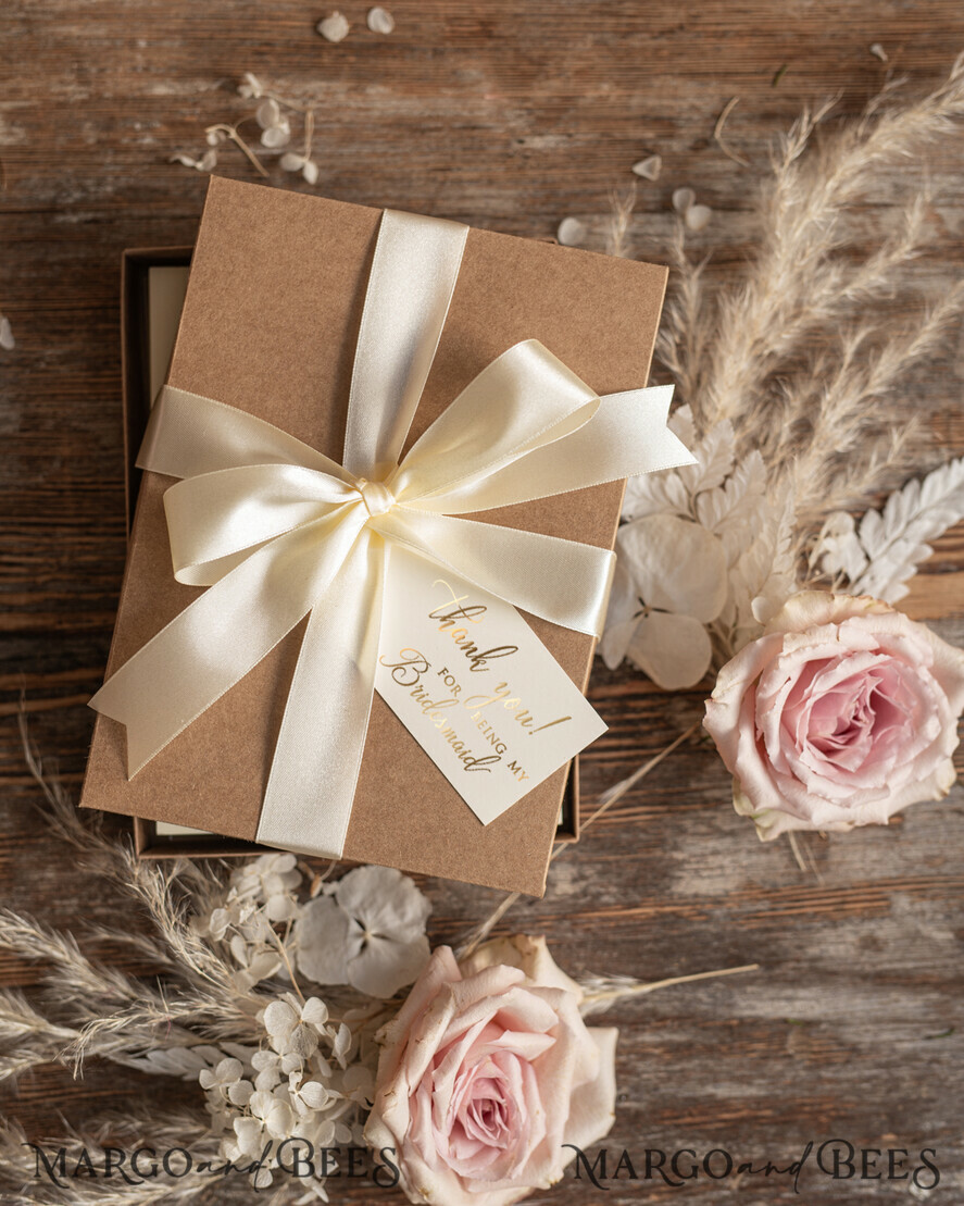 BRIDESMAID/BEST MAN BOX Bridesmaid THANK YOU or PROPOSAL SMALL BOX Bridesmaid Thank you Box, Maid of Honor GIft Box, Bracelet Present Box