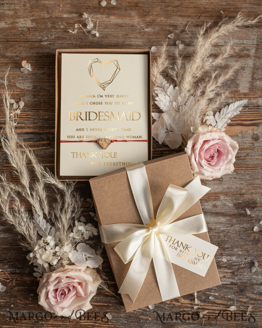 BRIDESMAID/BEST MAN BOX Bridesmaid THANK YOU or PROPOSAL SMALL BOX Maid of Honor Bridesmaid Thank you GIFT BOX, custom handmade bracelet, present for Bridesmaid