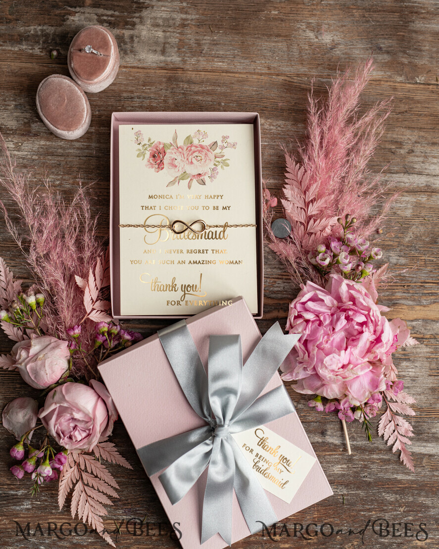 BRIDESMAID/BEST MAN BOX Bridesmaid THANK YOU or PROPOSAL SMALL BOX Maid of Honor Thank you GIft Box, Bridesmaid Thank you Present, Bracelet