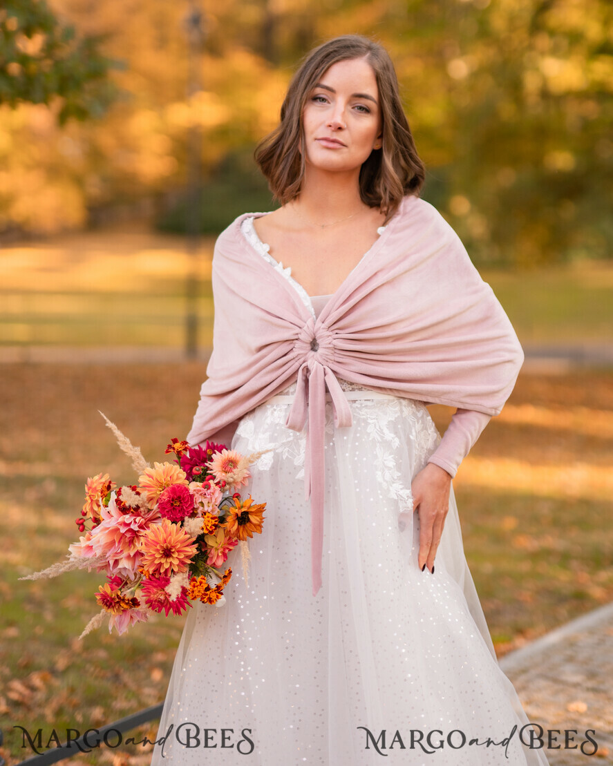 BRIDE bolero, robes, garter WEDDING BOLERO & SHRUGS Blush Pink Velvet Wedding bolero long sleeve Shrug Women Wedding, Pink Velvet Wedding dress Topper, Bridal Sweater Coverup, Jacket for Bride, Bridal Blouse Bridal Shrug