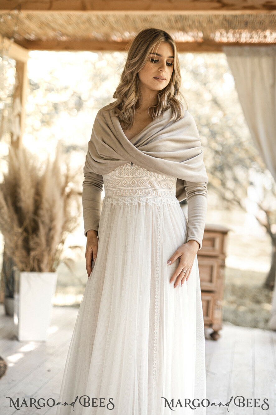 BRIDE bolero, robes, garter WEDDING BOLERO & SHRUGS jacket or blouse, classy wedding bolero, beige wedding jacket, detachable long sleeve